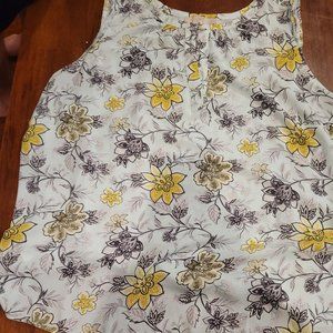 Loft Light Sage/Gray Floral Tank